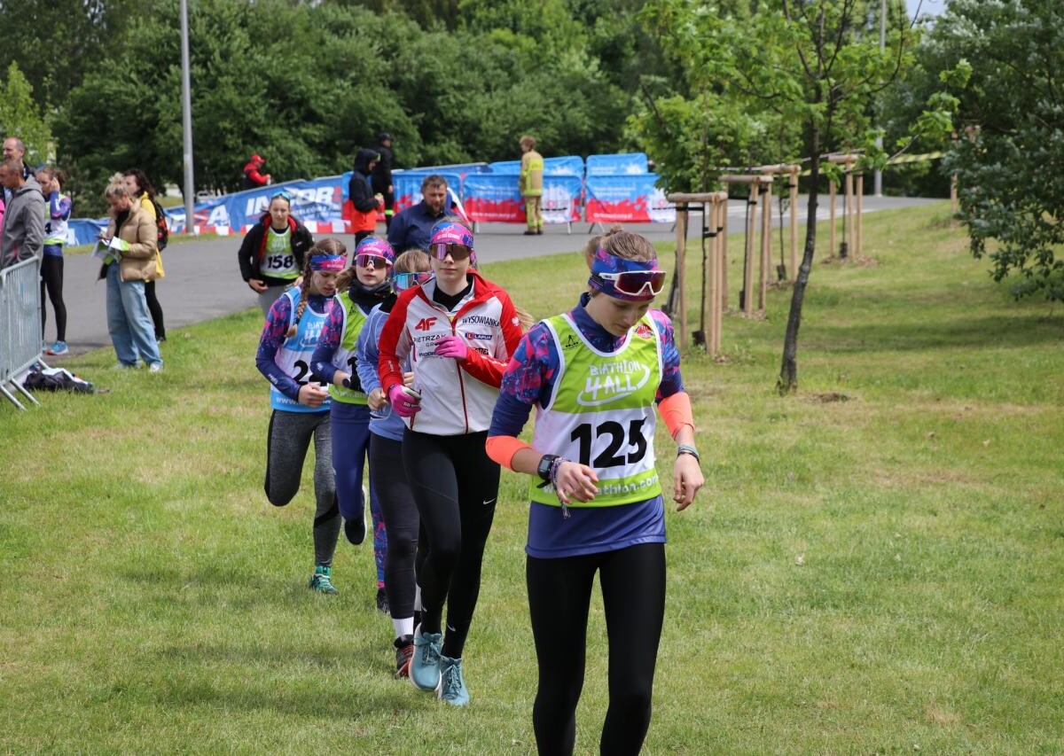 17 maja w Żorach odbyła się kolejna edycja ogólnopolskiego cyklu „Biathlon Dla Każdego” z udziałem 180 zawodników / fot. MOSiR Żory